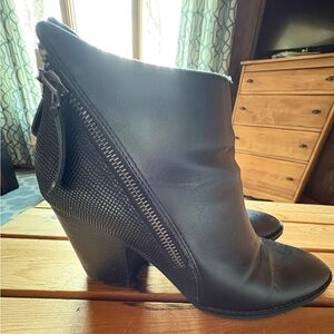 DV by Dolce Vita Black Heeled Boots with Zipper Accent